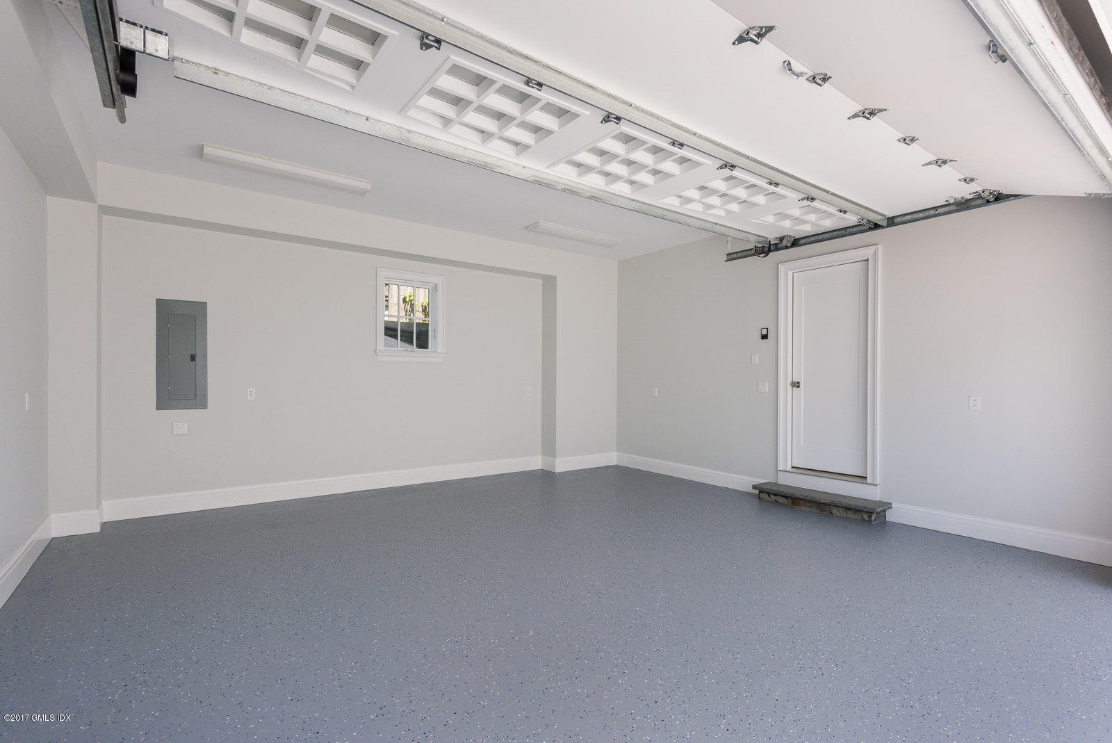 111 Mason Street, Unit 2A Greenwich, CT 06830 - Photo 18 of 18 a view of an empty room