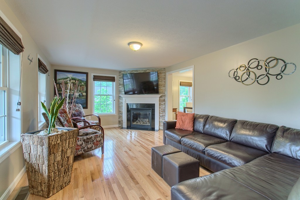 16 Bufton Farm Road Clinton, MA 01510 - Photo 4 of 30 Gallery Image 4