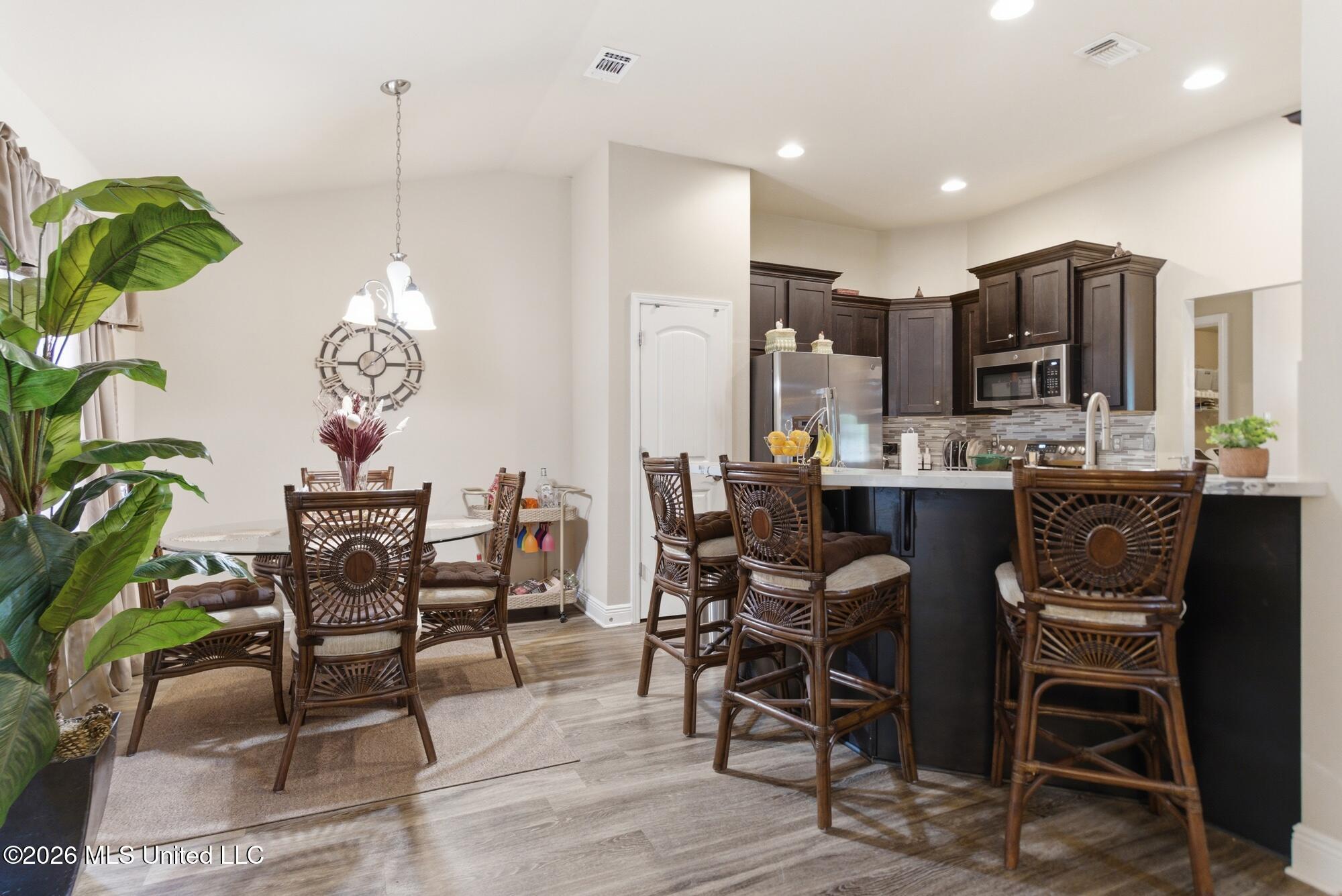 6836 Biddix-Evans Rd Central Ocean Springs, MS 39564 - Photo 10 of 34 Breakfast Nook