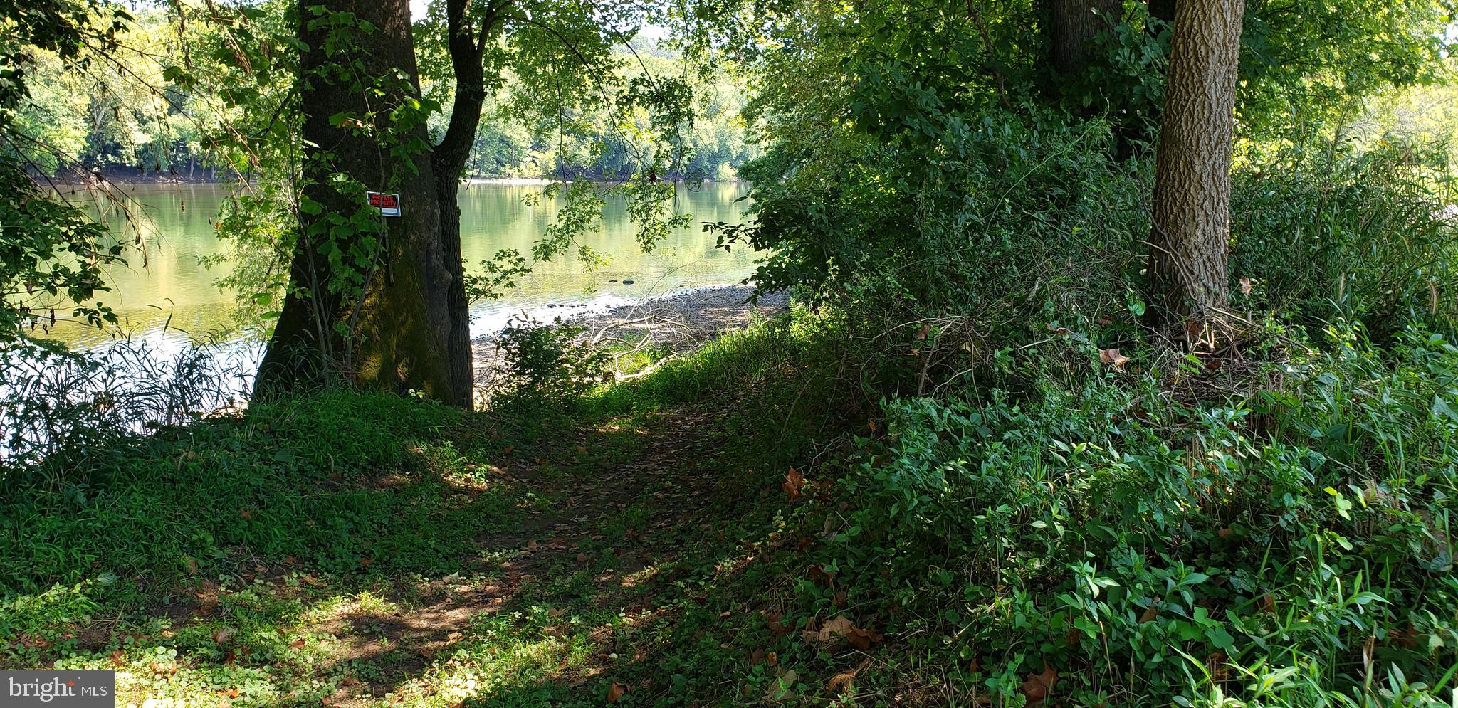 4 Writt Road Shepherdstown, WV 25443 - Photo 9 of 35 Potomac River Frontage