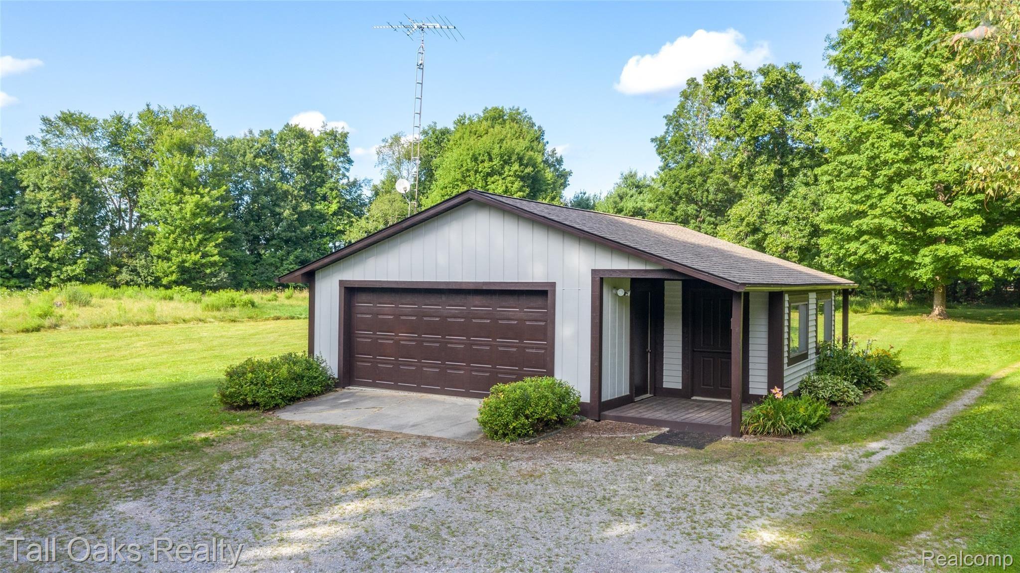 3199 North Irish Road Davison, MI 48423 - Photo 71 of 89 drone-8.JPG