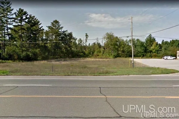 $390,000 | Tbd North Tbd N Us2/141 Highway, Iron Mountain, MI 49801