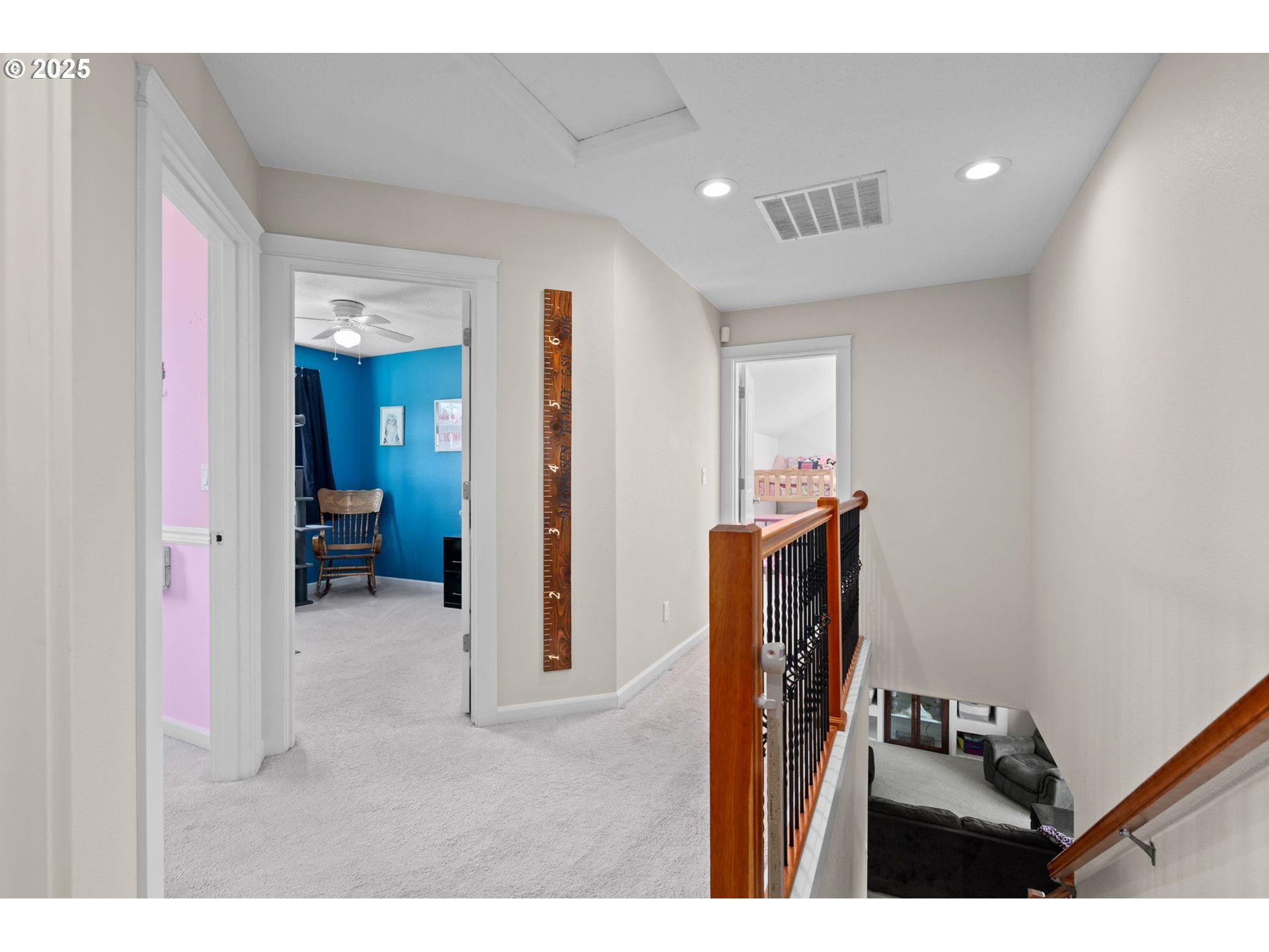 720 East Azalea Street Yamhill, OR 97148 - Photo 23 of 48 a view of hall way with furniture