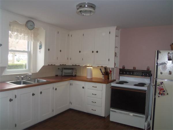 27 Nutter Road North Reading, MA 01864 - Photo 5 of 9 Gallery Image 5