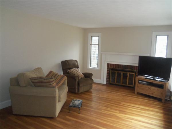 27 Nutter Road North Reading, MA 01864 - Photo 8 of 9 Gallery Image 8