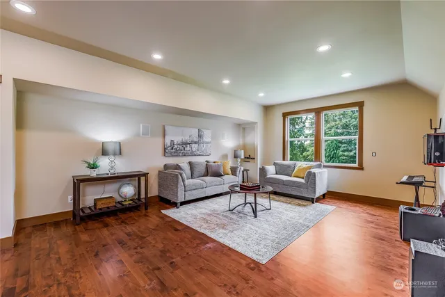 $1,599,000 | 13003 Roosevelt Road, Snohomish, WA 98290