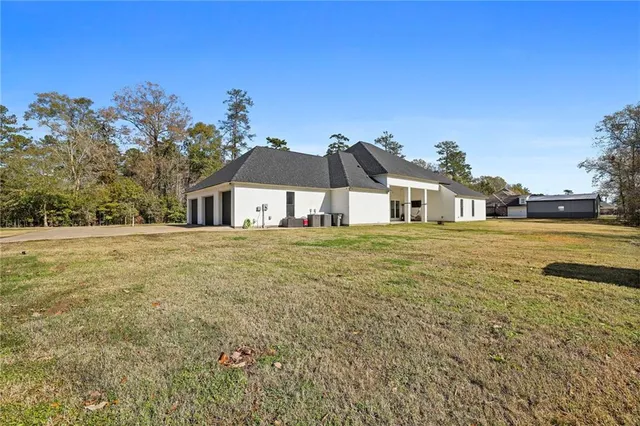 $639,999 | 17045 Burks Avenue, Greenwell Springs, LA 70739