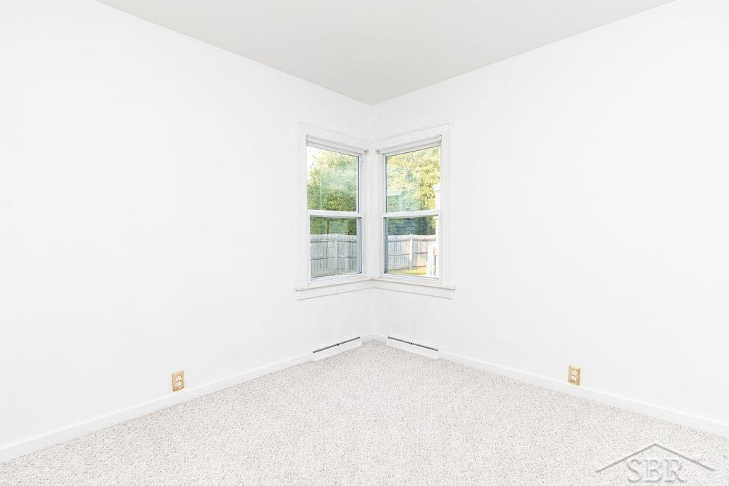 2575 South Center Road Saginaw, MI 48609 - Photo 11 of 22 50022424-10.JPG