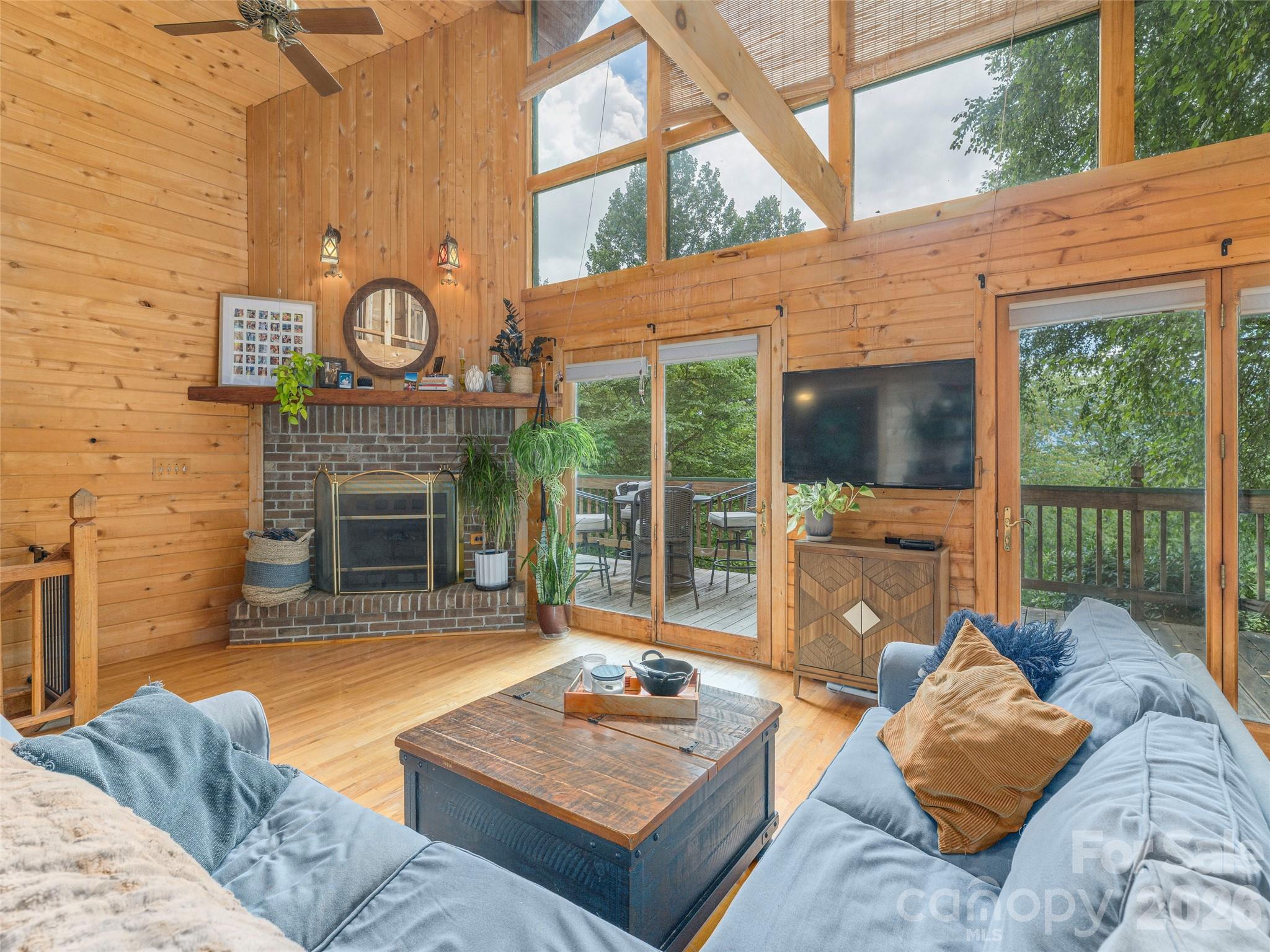 215 Hall Top Road Waynesville, NC 28786 - Photo 4 of 35 Gallery Image 4
