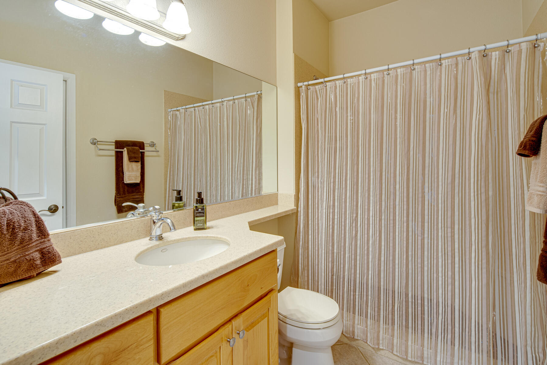 61872 Fall Creek Loop Bend, OR 97702 - Photo 26 of 31 26