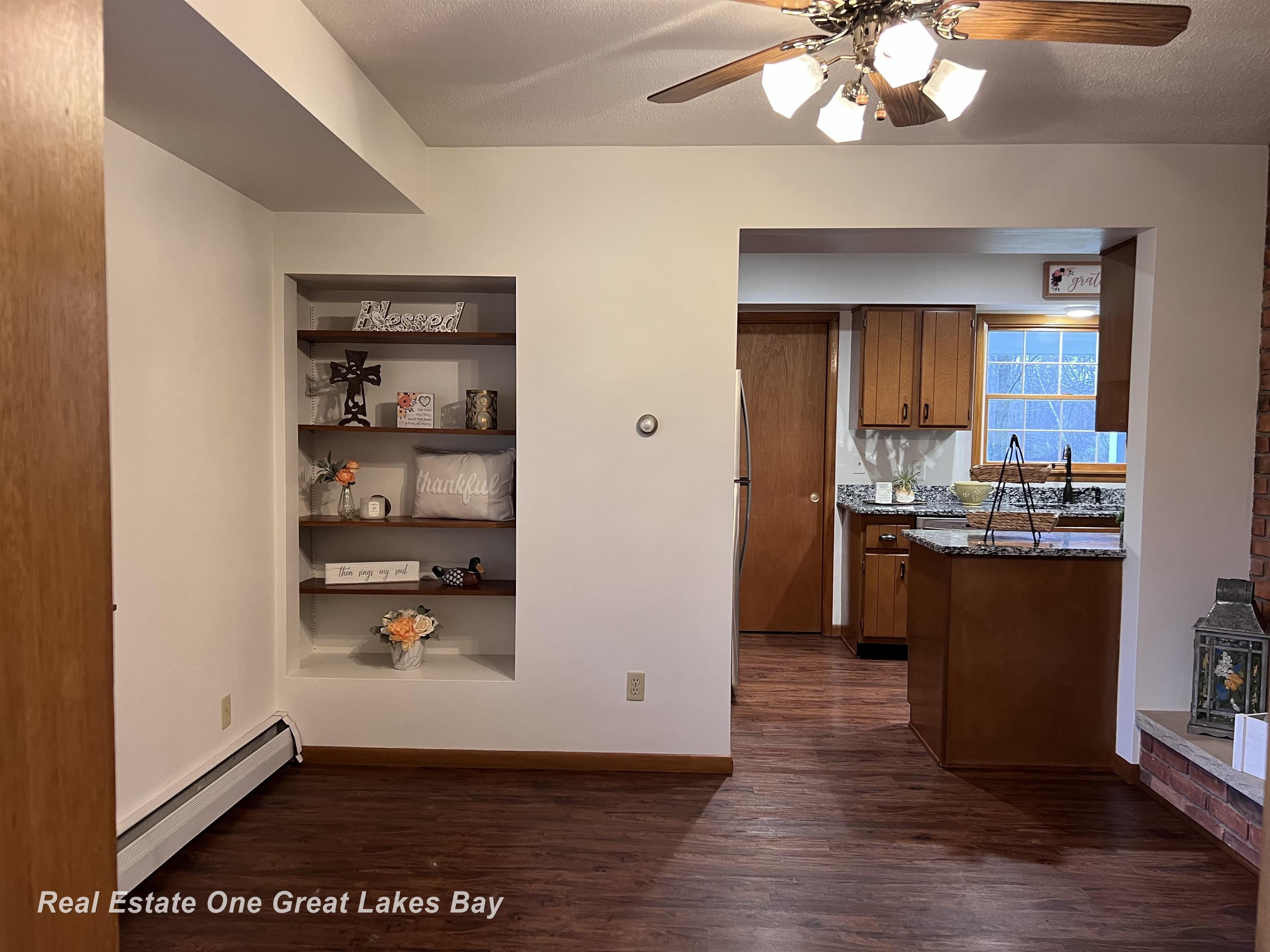 6185 Bell Road Birch Run, MI 48415 - Photo 6 of 42