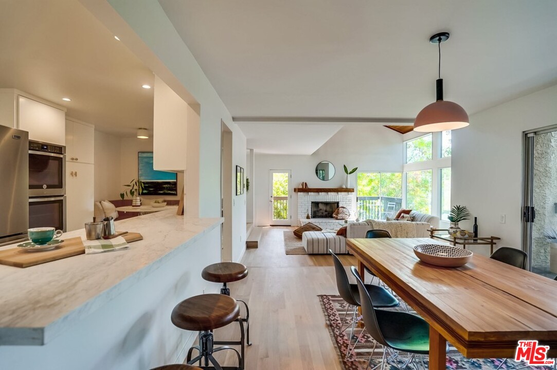 1608 Ina Drive Glendale, CA 91206 - Photo 15 of 36