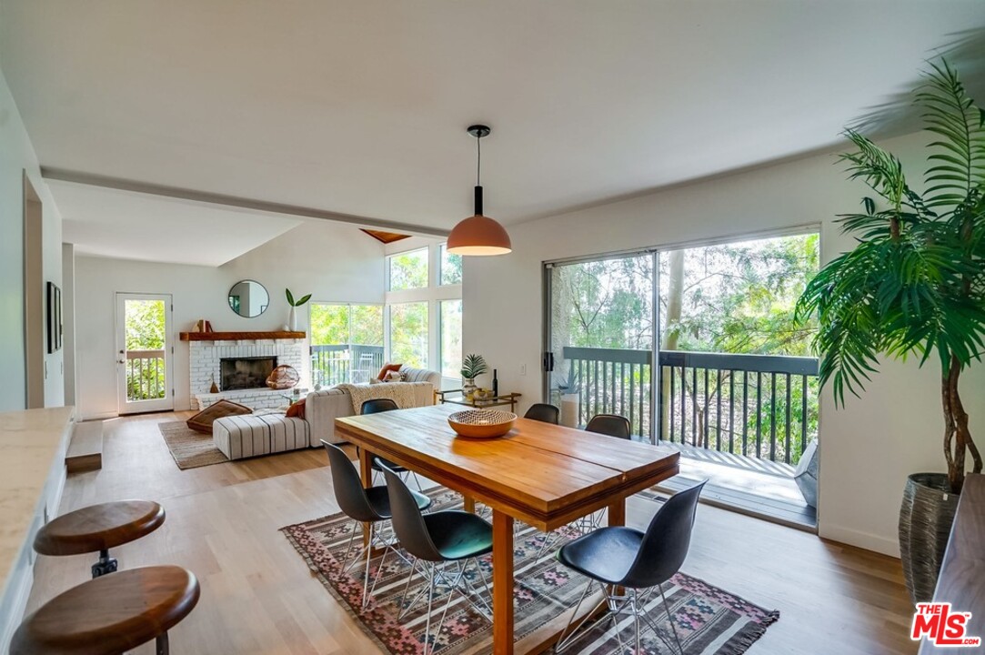 1608 Ina Drive Glendale, CA 91206 - Photo 16 of 36