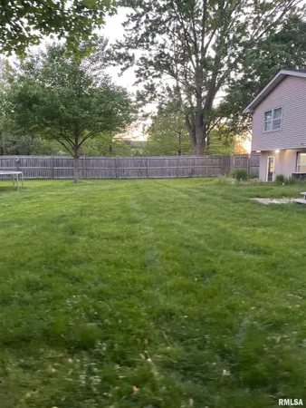 $239,700 | 810 West Progress Street, Metamora, IL 61548