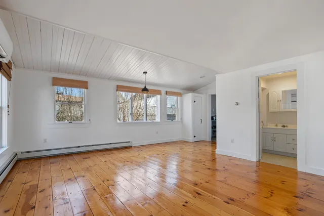 $1,500,000 | 9 Tyngsboro Street, Seabrook, NH 03874