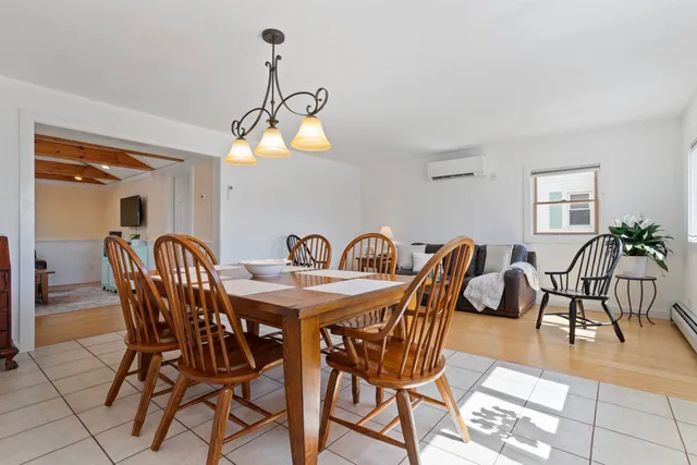 $1,500,000 | 9 Tyngsboro Street, Seabrook, NH 03874