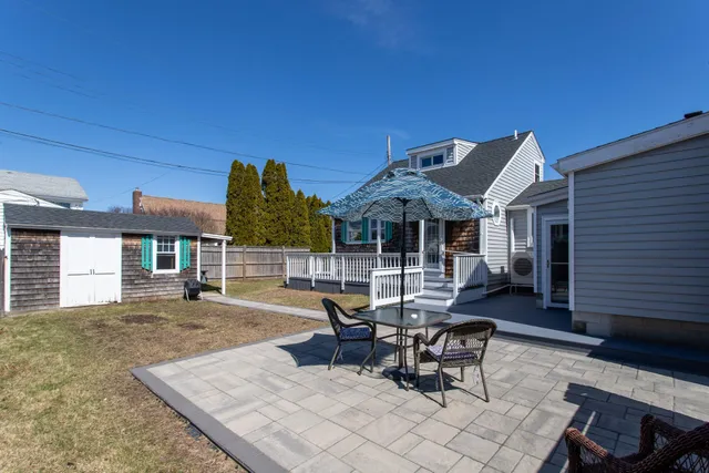 $1,500,000 | 9 Tyngsboro Street, Seabrook, NH 03874