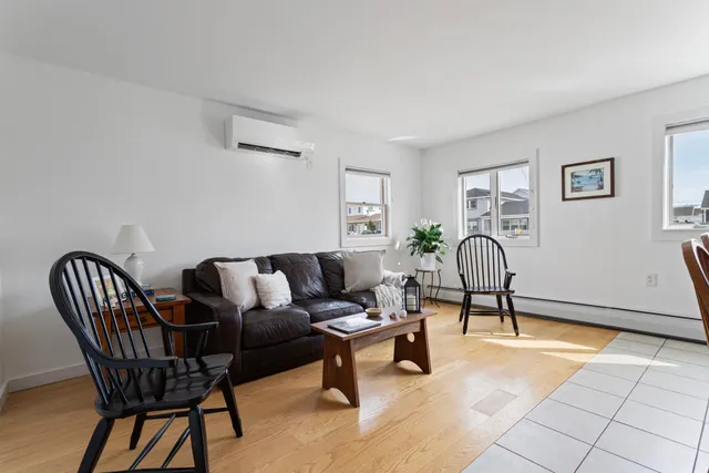 $1,500,000 | 9 Tyngsboro Street, Seabrook, NH 03874