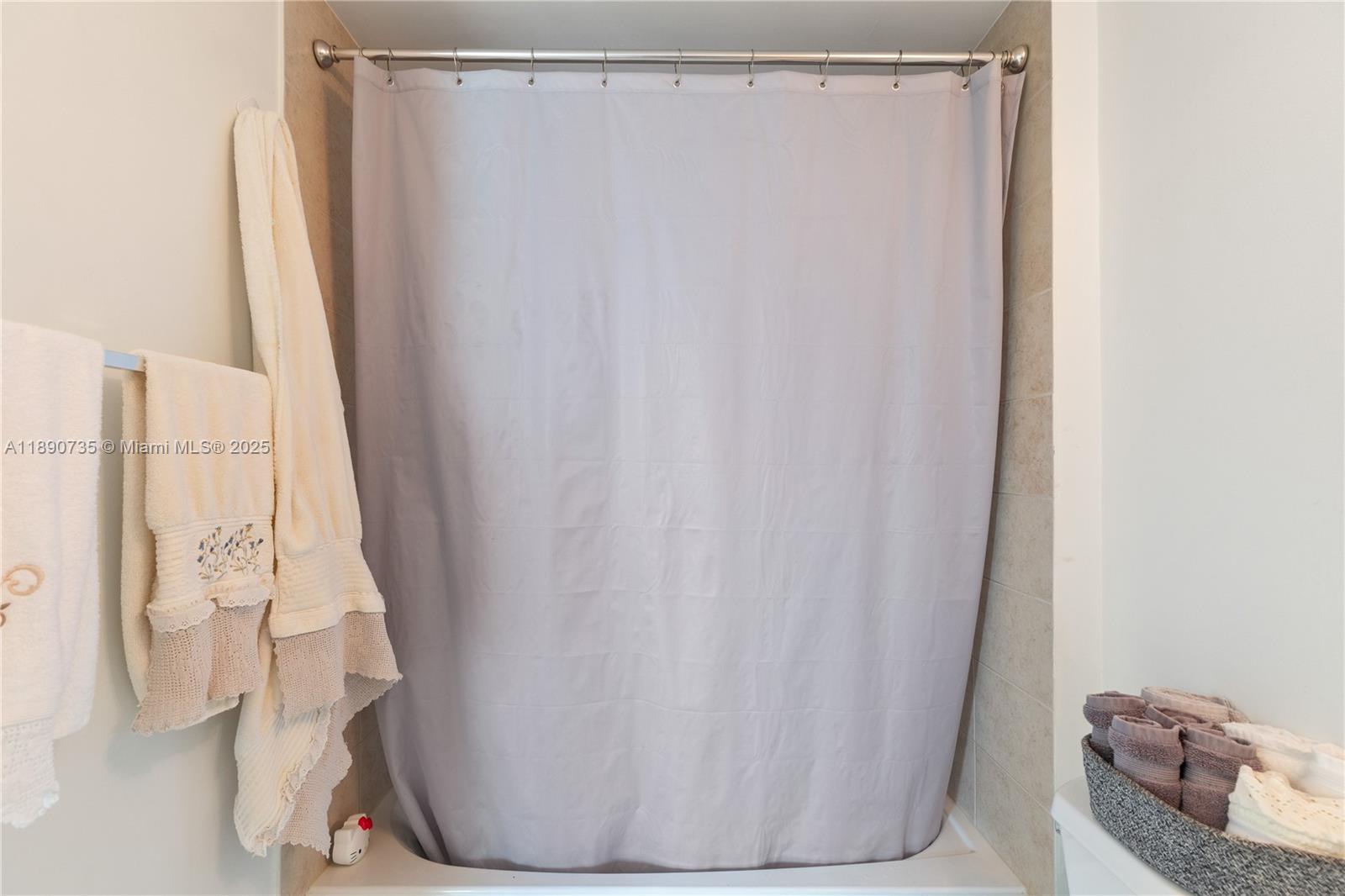 9055 Southwest 73rd Court, Unit 1603 Miami, FL 33156 - Photo 8 of 28