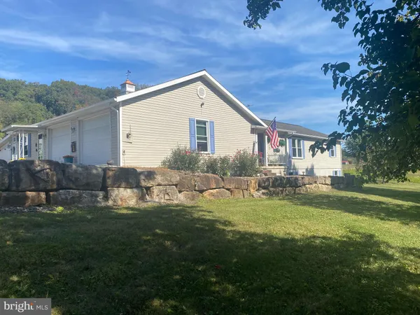 $349,900 | 158 Farm Drive, Thompsontown, PA 17094