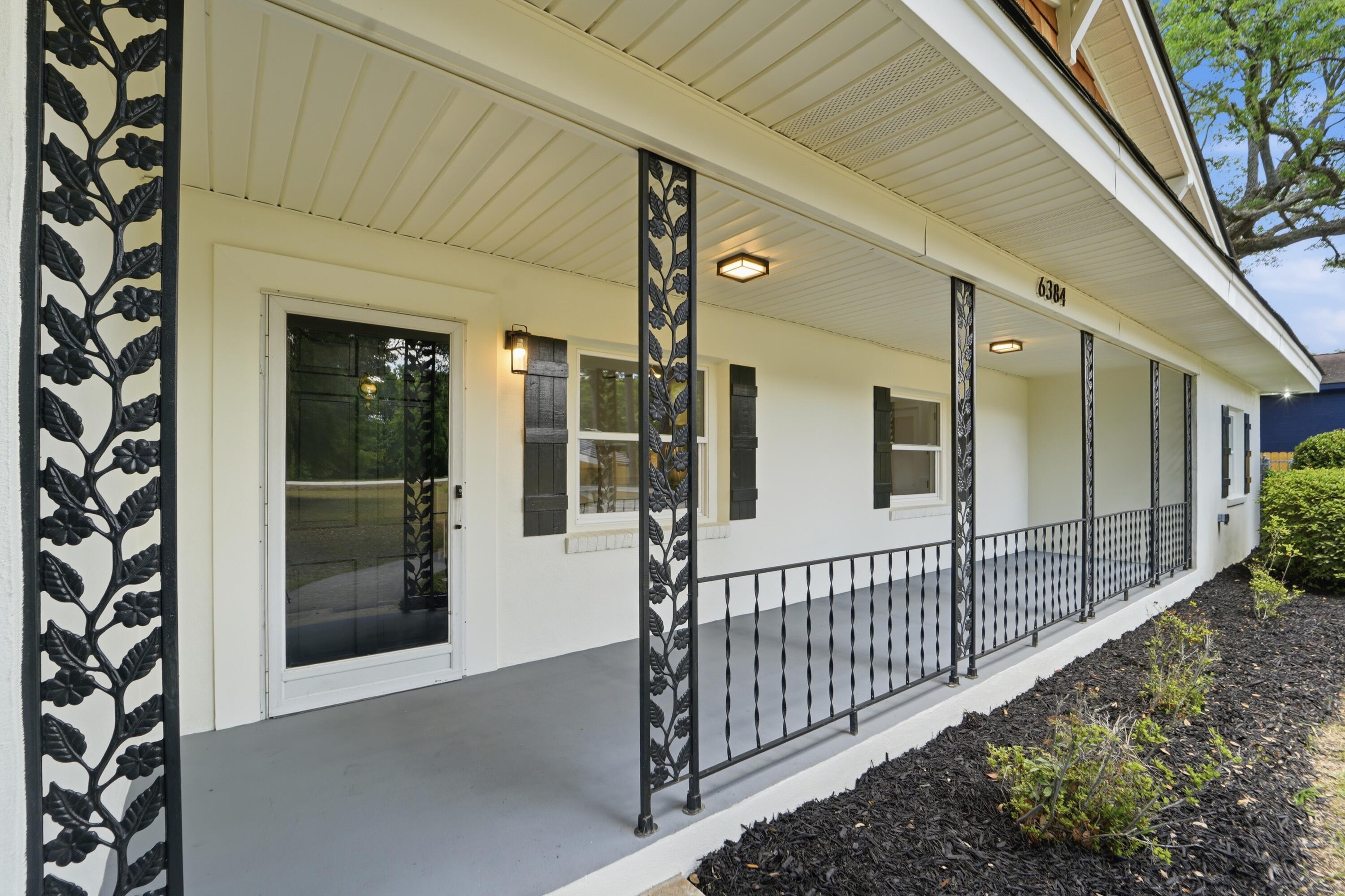 6384 Highway 162 Hollywood, SC 29449 - Photo 5 of 66 Covered Front Porch