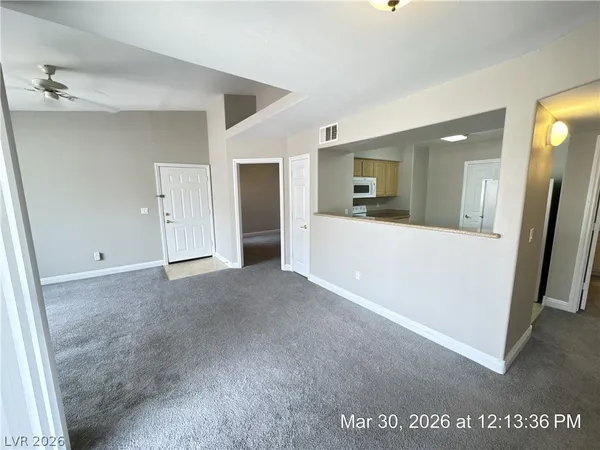 $1,395 | 8000 West Badura Avenue, Unit 2052, Las Vegas, NV 89113