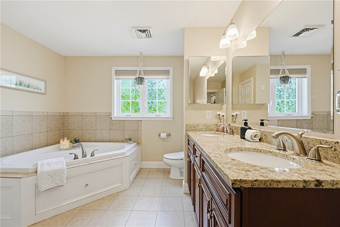 164 Bear Hill Road, Unit 19 Cumberland, RI 02864 - Photo 21 of 37