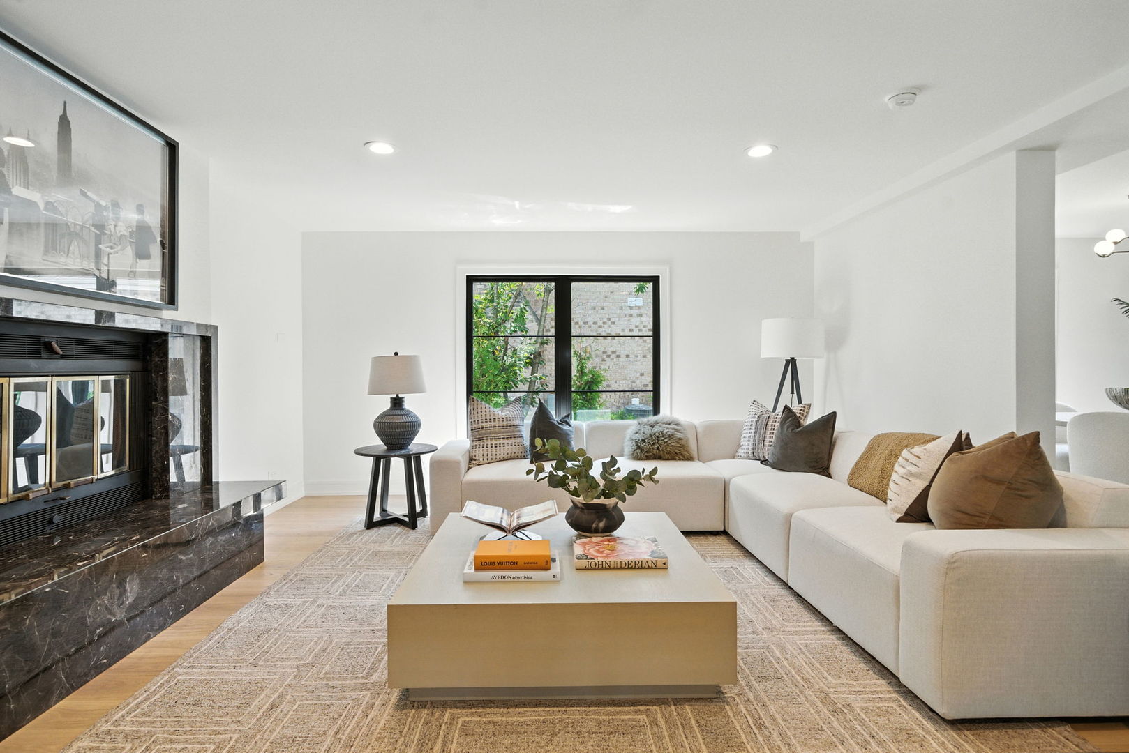 5603 South Garfield Street Hinsdale, IL 60521 - Photo 13 of 67 a living room with furniture and a fireplace