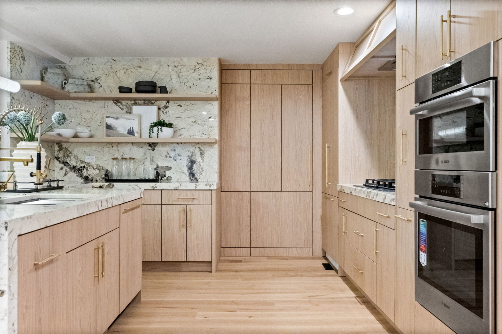 5603 South Garfield Street Hinsdale, IL 60521 - Photo 20 of 67 a kitchen with stainless steel appliances a refrigerator and cabinets