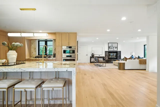 $1,799,999 | 5603 South Garfield Street, Hinsdale, IL 60521