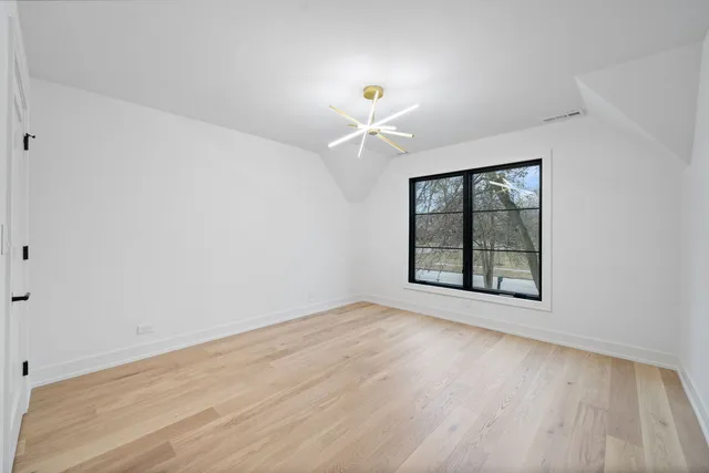 $1,799,999 | 5603 South Garfield Street, Hinsdale, IL 60521