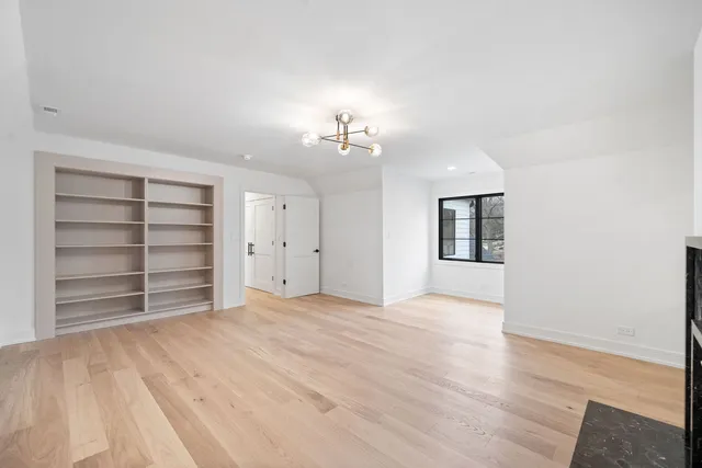 $1,799,999 | 5603 South Garfield Street, Hinsdale, IL 60521