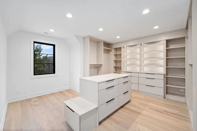 $1,799,999 | 5603 South Garfield Street, Hinsdale, IL 60521