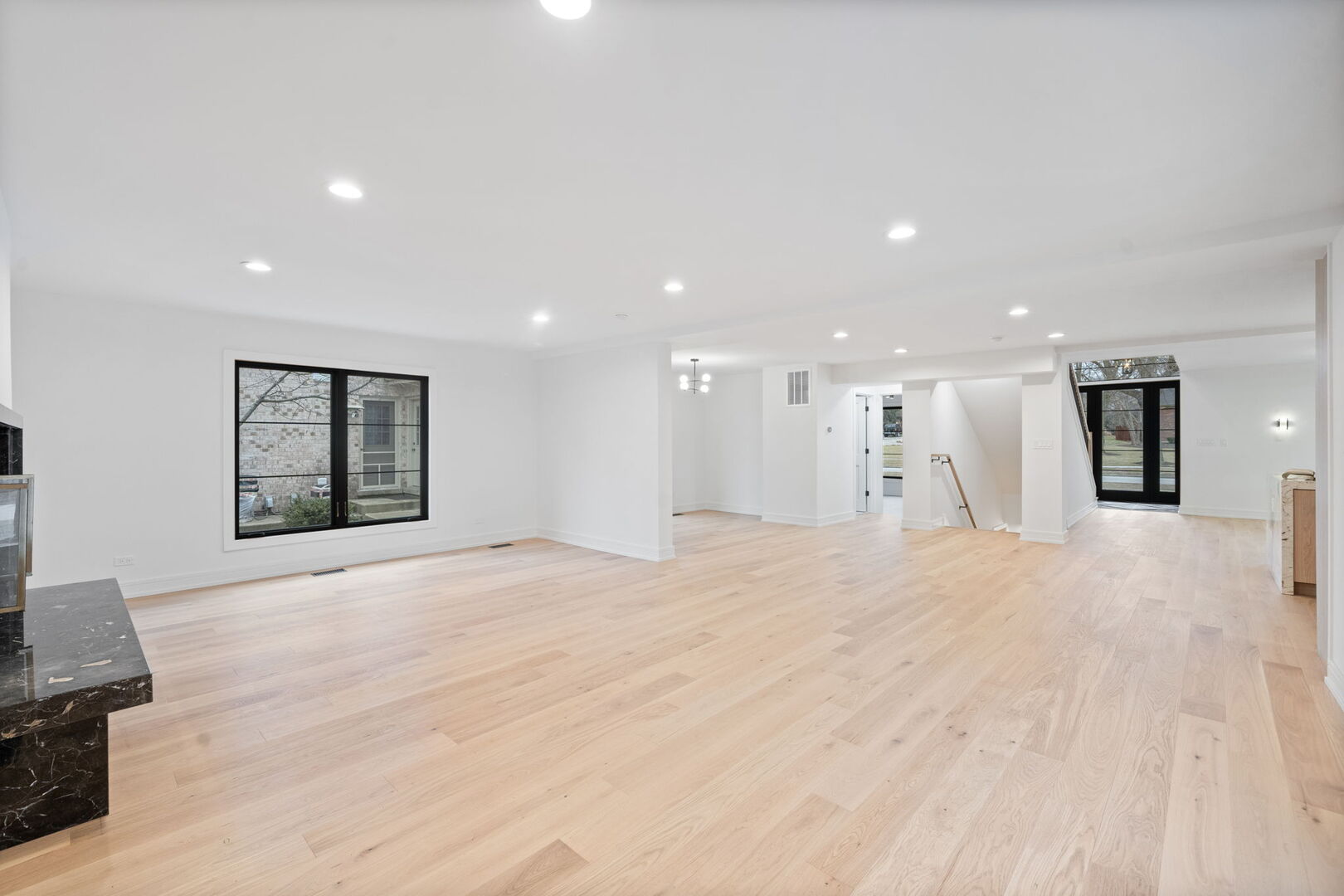 5603 South Garfield Street Hinsdale, IL 60521 - Photo 51 of 67 a large room with a bed and a large window