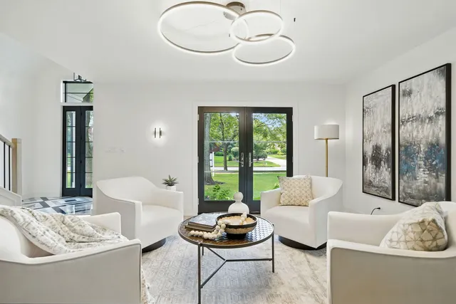 $1,799,999 | 5603 South Garfield Street, Hinsdale, IL 60521