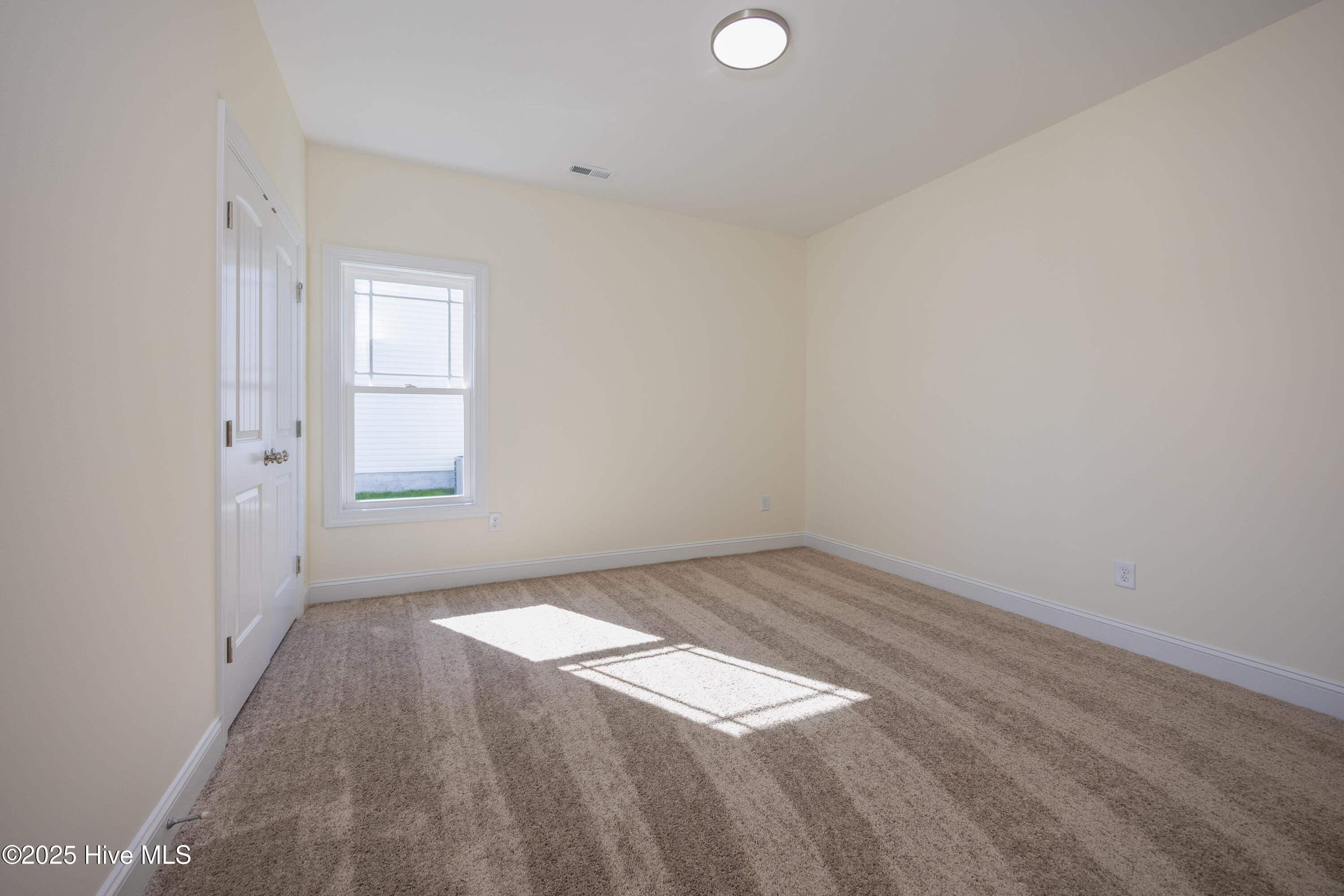 105 Sunny Acres Lane Clinton, NC 28328 - Photo 29 of 31 105 Sunny Acres26