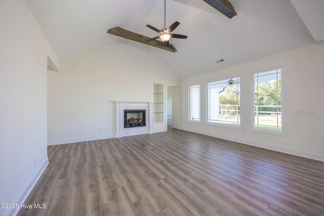 $344,900 | 105 Sunny Acres Lane, Clinton, NC 28328