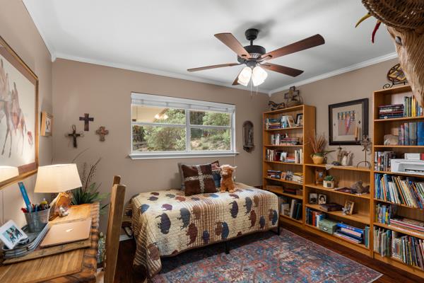 128 Ridge Grove Road Kerrville, TX 78028 - Photo 19 of 31 3rd Bedroom/Office