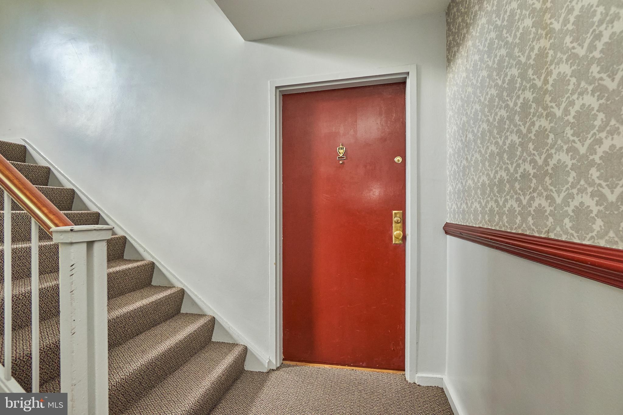 6618 Boulevard View, Unit A1 Alexandria, VA 22307 - Photo 4 of 30