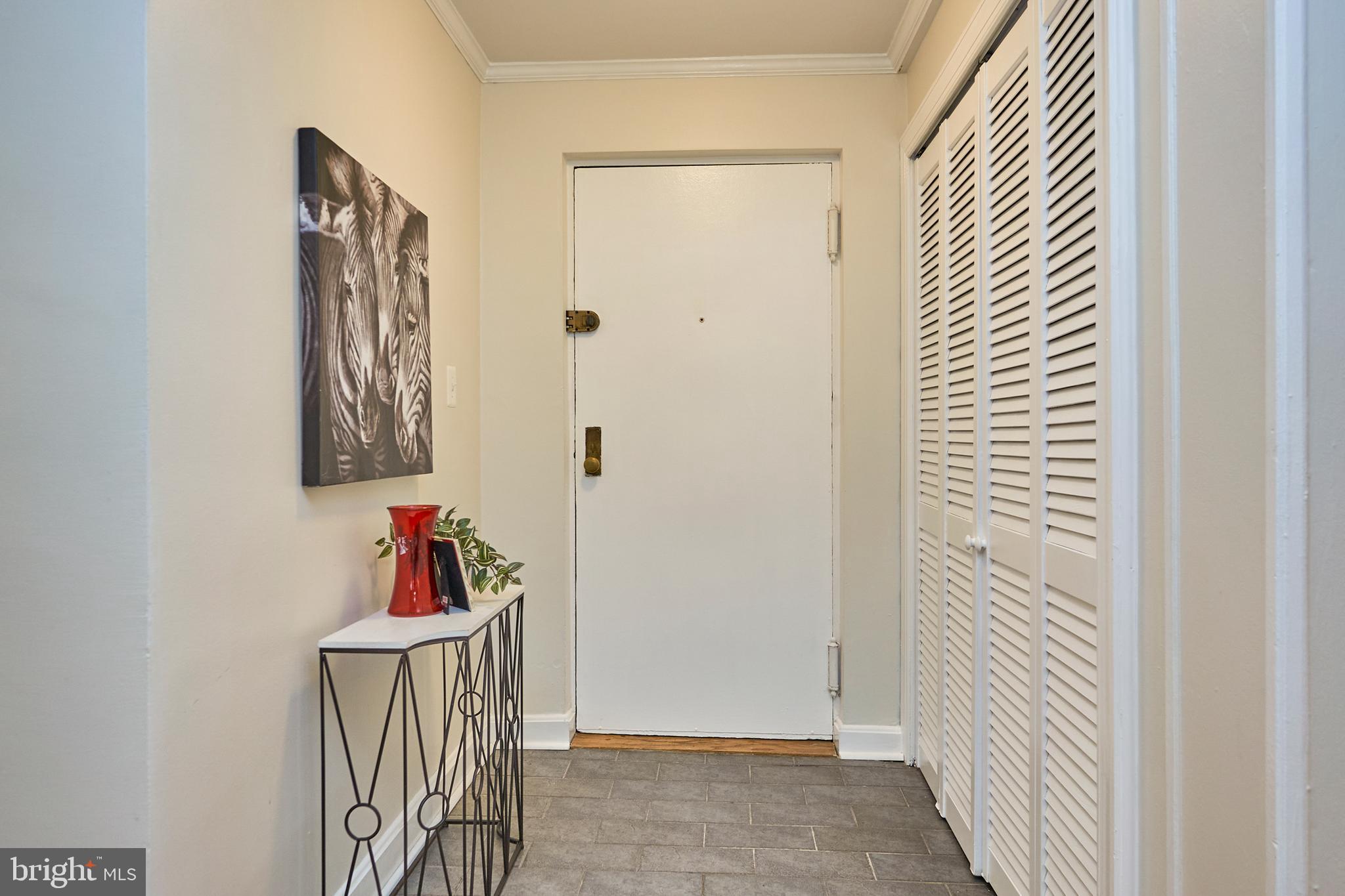 6618 Boulevard View, Unit A1 Alexandria, VA 22307 - Photo 5 of 30