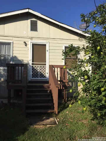 $800 | 23717 Wood Park, Unit 3, San Antonio, TX 78264