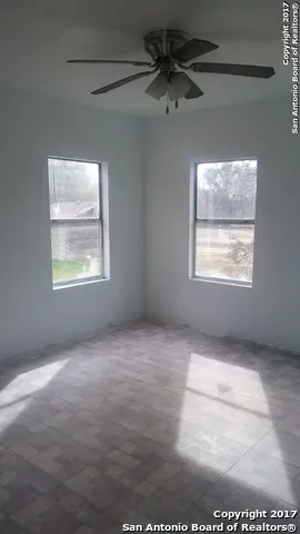 $800 | 23717 Wood Park, Unit 3, San Antonio, TX 78264