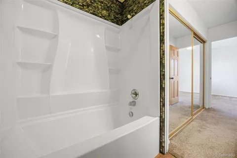 a view of an outdoor space and window