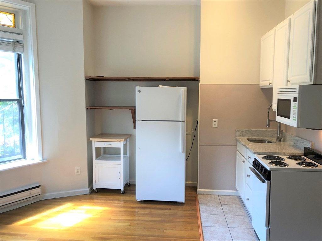 115 St Botolph Street, Unit 2 Boston, MA 02115 - Photo 5 of 13