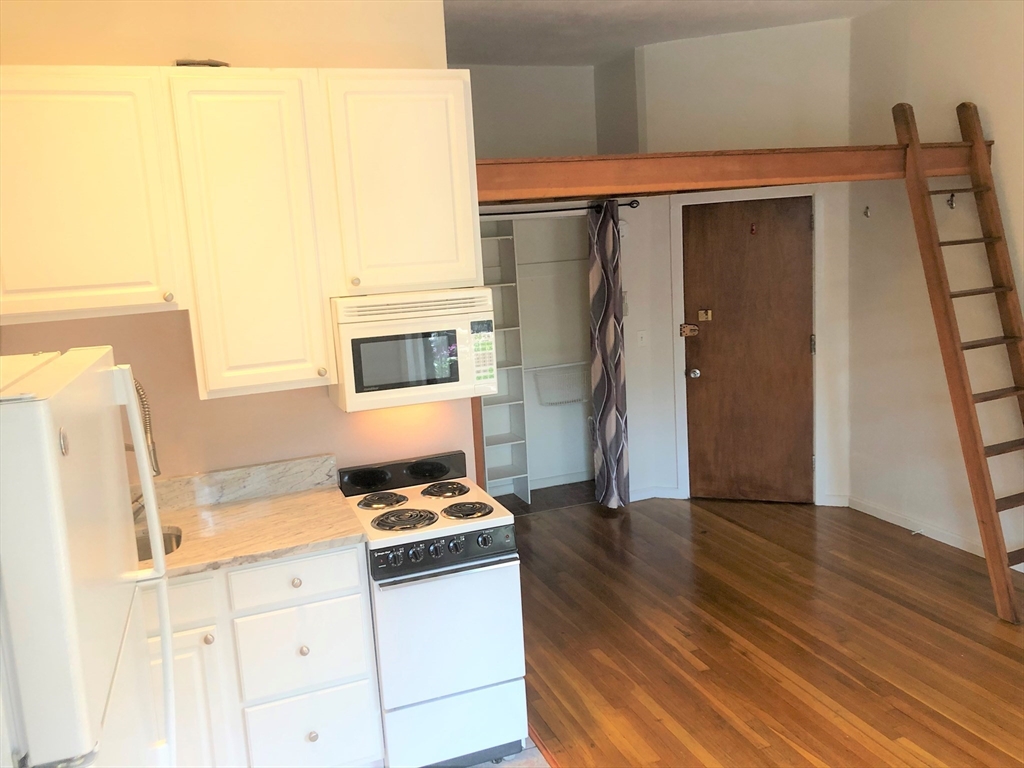 115 St Botolph Street, Unit 2 Boston, MA 02115 - Photo 6 of 13