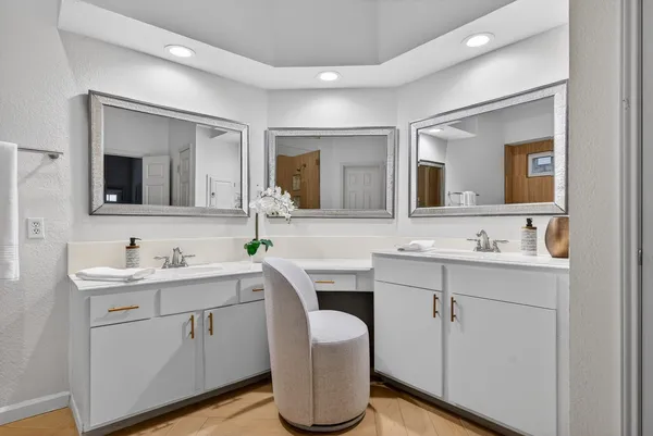 $1,395,000 | 11422 Rustic Rock Drive, Austin, TX 78750