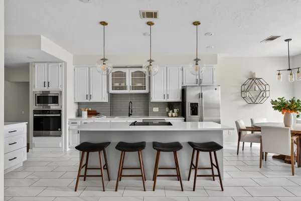 $1,395,000 | 11422 Rustic Rock Drive, Austin, TX 78750