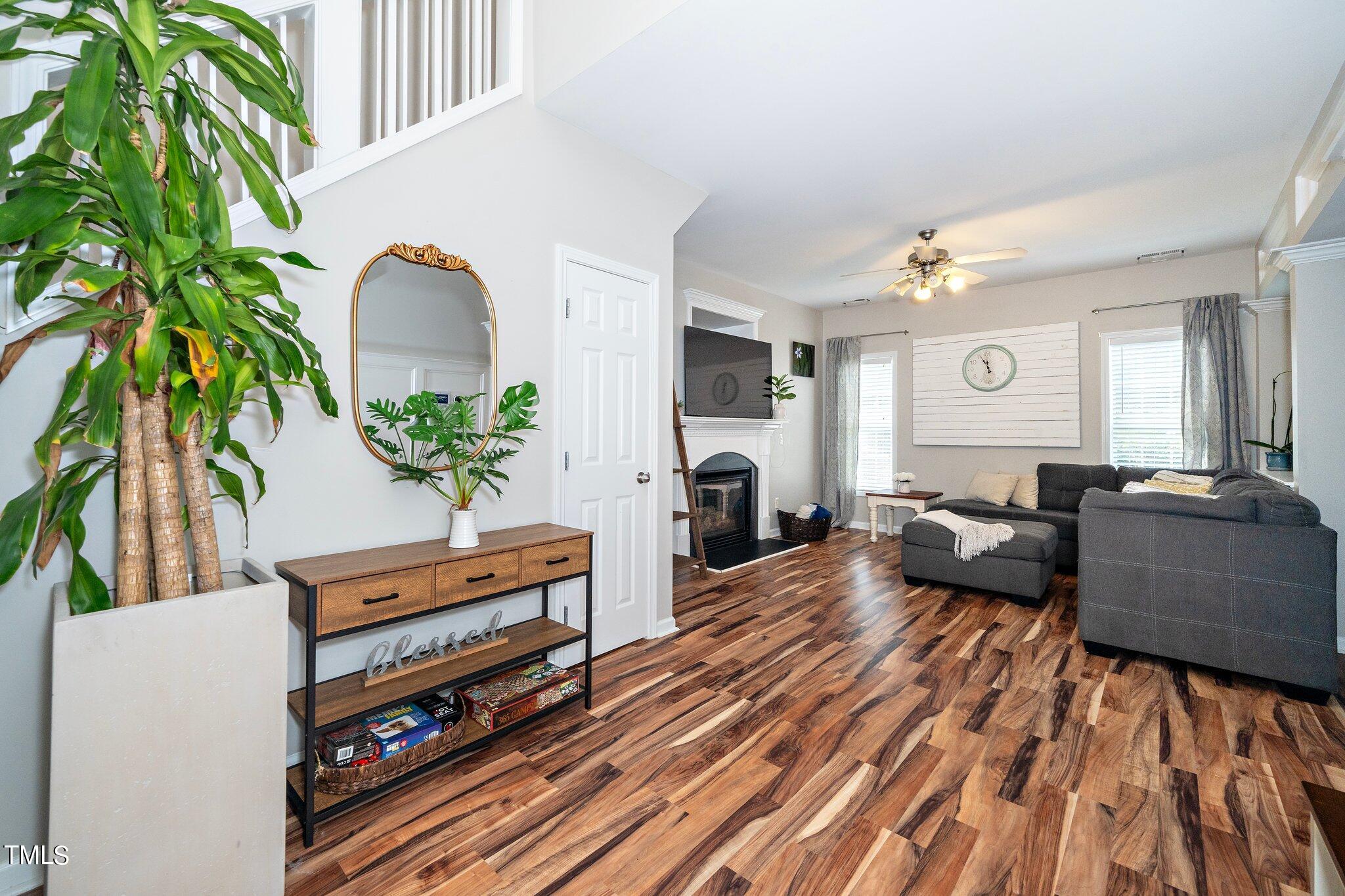 7850 Braefield Drive Raleigh, NC 27616 - Photo 6 of 32 6-web-or-mls-7850 Braefield Dr (2 of 31)