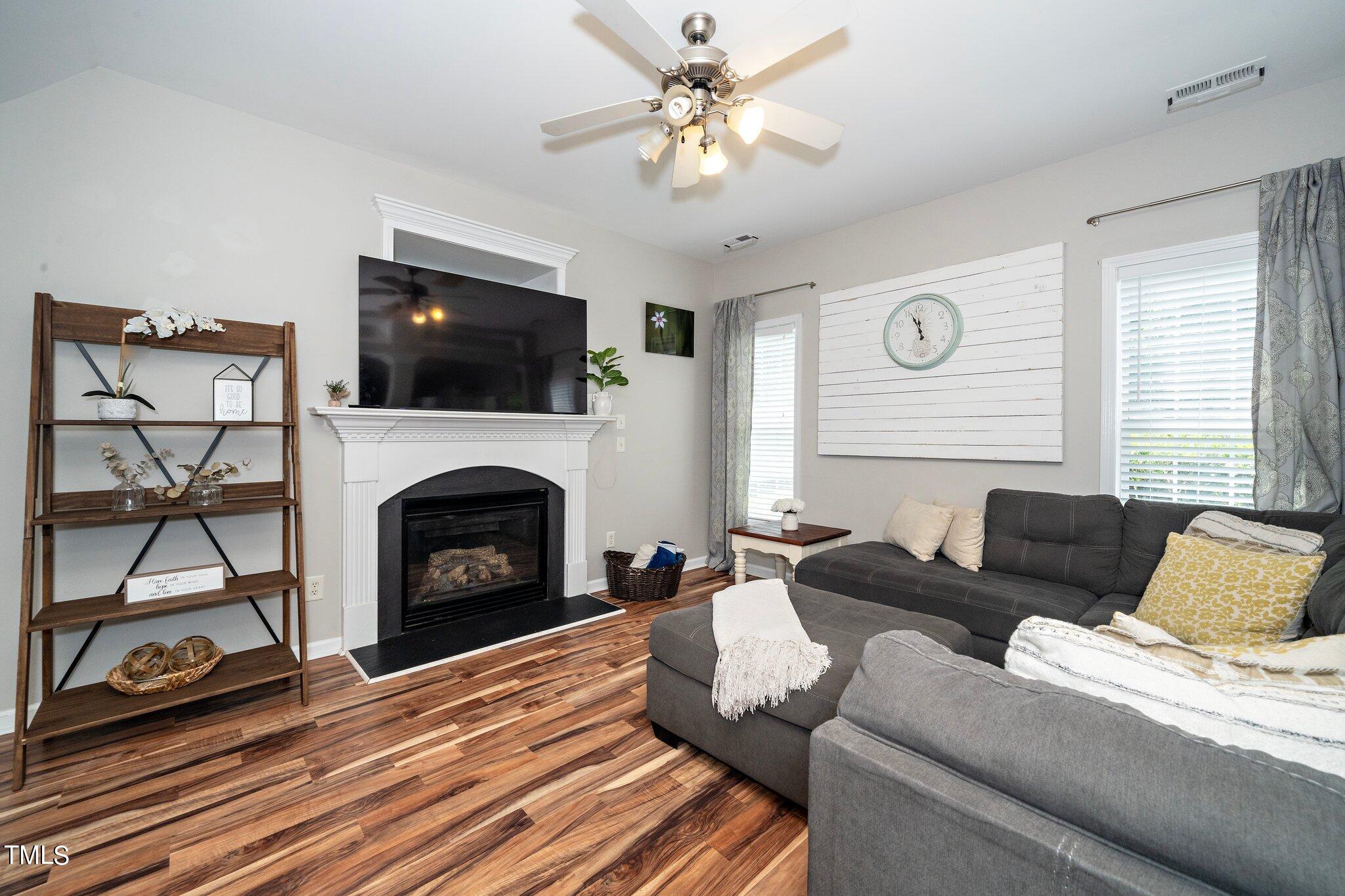 7850 Braefield Drive Raleigh, NC 27616 - Photo 7 of 32 7-web-or-mls-7850 Braefield Dr (3 of 31)