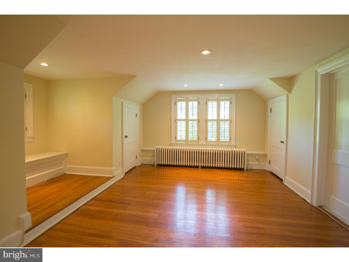 2004 Makefield Road Yardley, PA 19067 - Photo 20 of 25 Gallery Image 20